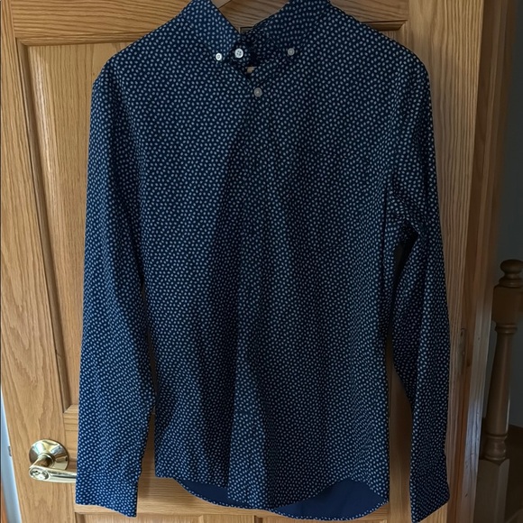 Banana Republic Blue Casual Button Down Shirt - Picture 1 of 5